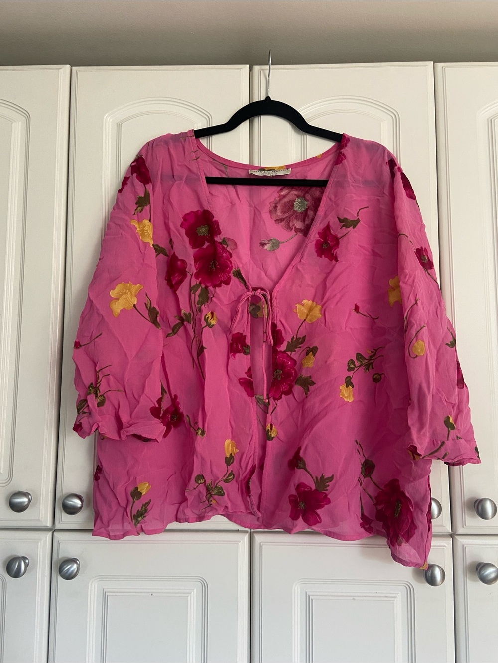 Vintage 90’s Donna Ricco Pink Floral Tie-Front Blouse Sheer V-Neck Flowy Tunic